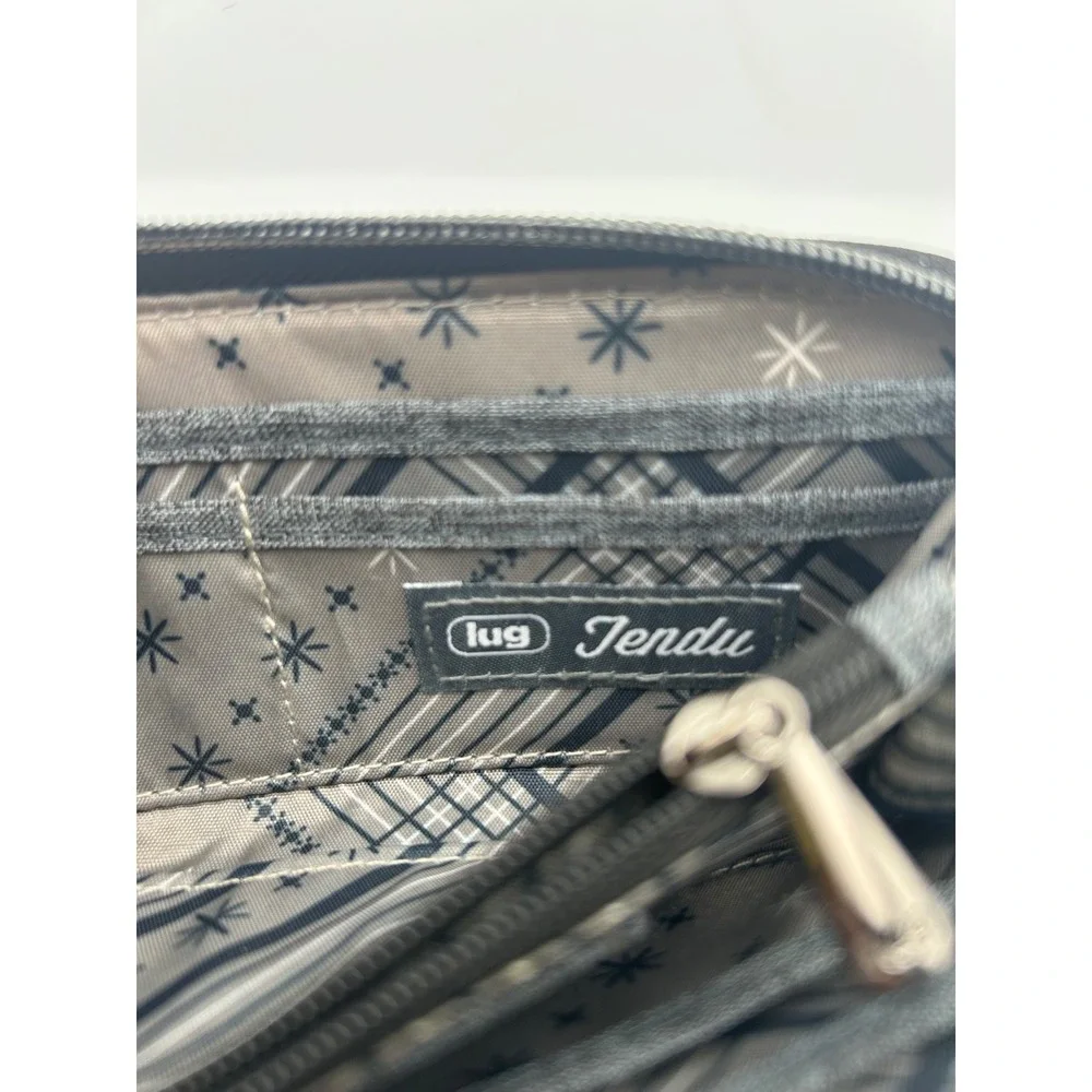 lug tendu zip